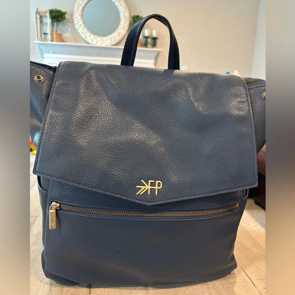 Freshly Picked Navy Classic Diaper Bag